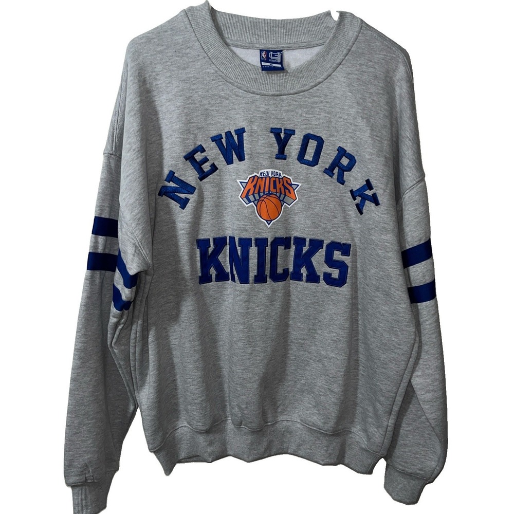 NBA New York Knicks Sweatshirt Gray with Blue embroidery Orange Deco Size M NWT